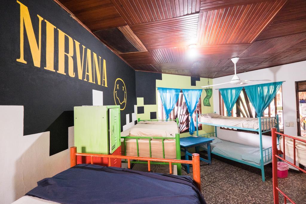 Pura Vida Hostel ตามารินโด ภายนอก รูปภาพ